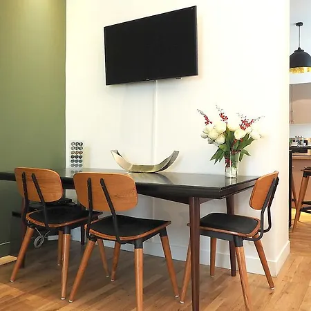 Marais Historic Chicsuites Apartmán *