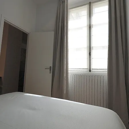 Marais Historic Chicsuites