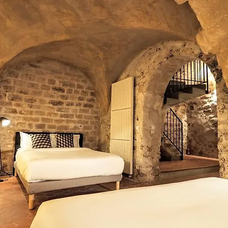 Marais Historic Chicsuites Apartmán *